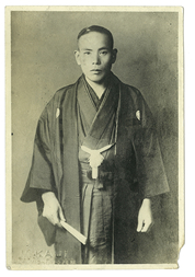創業者佐藤梅次郎の写真